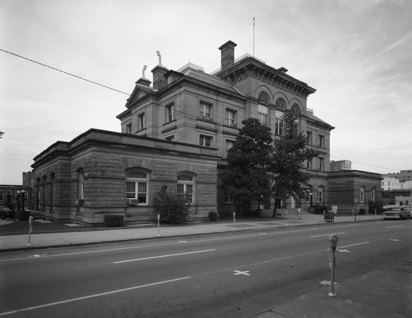 Exterior of the Pulaski County Courthouse, 1962 Exterior of the Pulaski County Courthouse, 1962