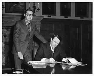 Cal Ledbetter with Governor Dale Bumpers, ca. 1971