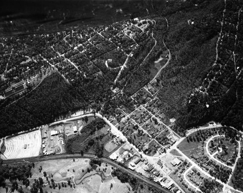 Aerial view of West Rock (ualr-ph-0106_01_01_pho1956-10-23-014)