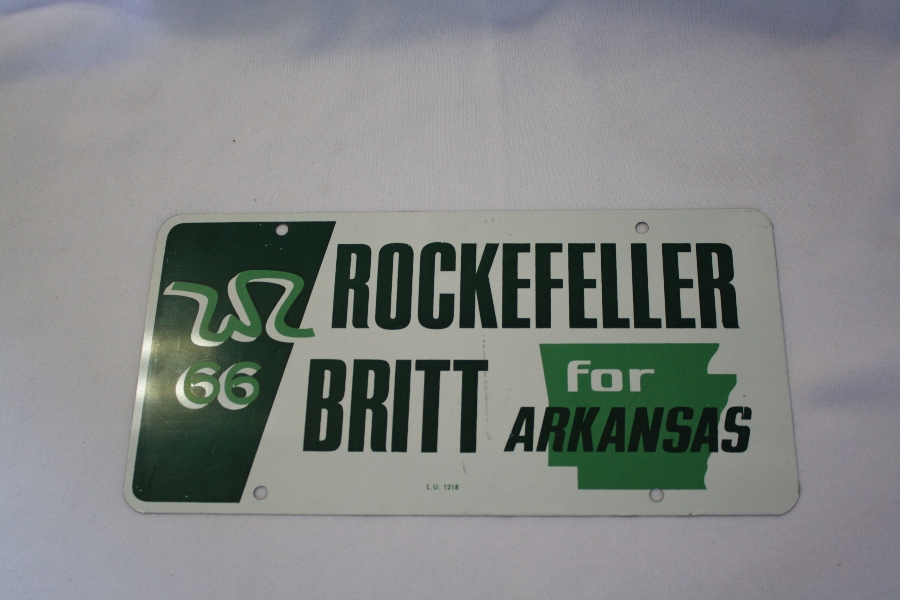 License plate supporting Winthrop Rockefeller and Maurice License plate supporting Winthrop Rockefeller and Maurice