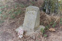 Image of headstone for Pappy the camp dog, d. August 1942