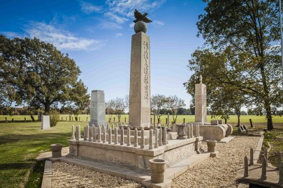 Obelisk or Monument to the Rohwer Dead, 2013 November 10