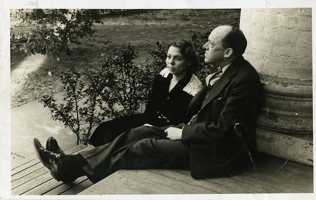 John Gould Fletcher and Charlie May Simon, undated John Gould Fletcher and Charlie May Simon, undated