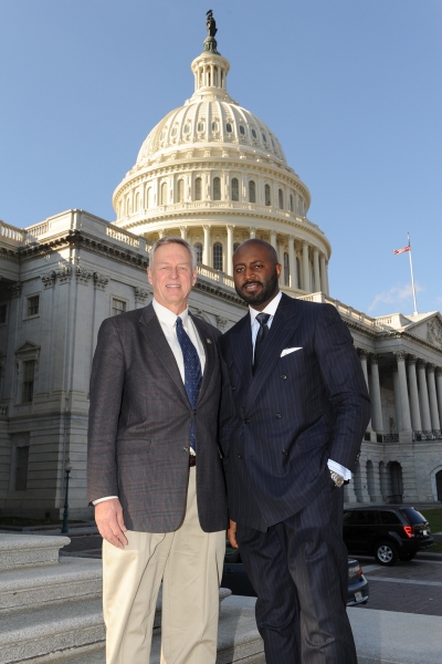 Vic Snyder with his chief of staff James Savage, 17 November 2010