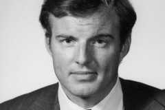 Jim Guy Tucker headshot Jim Guy Tucker headshot