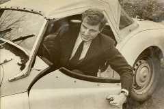 Jim Guy Tucker in car