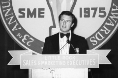 Jim Guy Tucker speaking at Little Rock Sales and Marketing Executives banquet