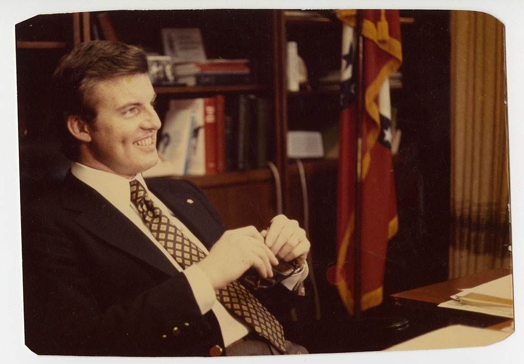 Jim Guy Tucker sitting in attorney general's office Jim Guy Tucker sitting in attorney general's office