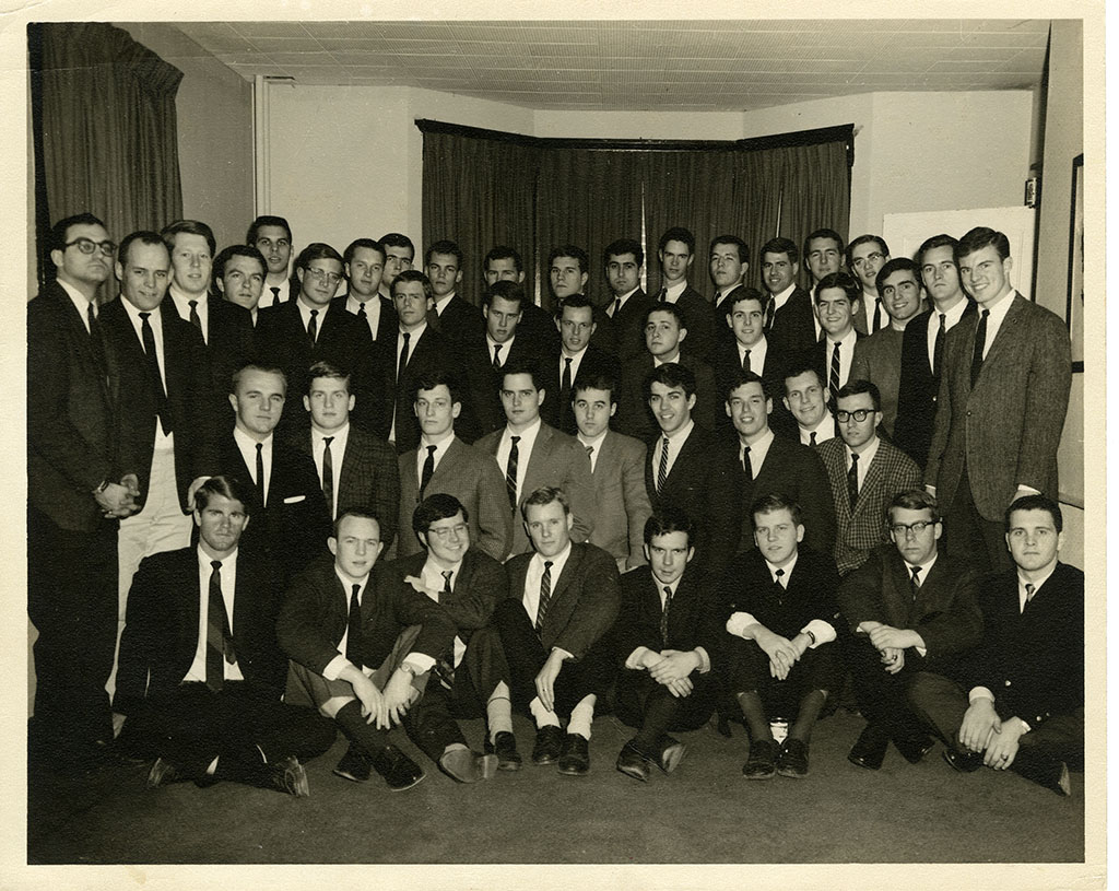 Jim Guy Tucker in group shot of Sigma Alpha Epsilon Jim Guy Tucker in group shot of Sigma Alpha Epsilon