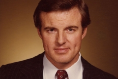 Jim Guy Tucker headshot for congressional office
