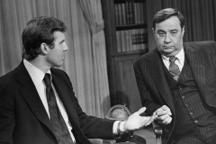 Jim Guy Tucker interviewing Bert Lance, director of Office of Management and Budget, for Dialogue with your Congressman